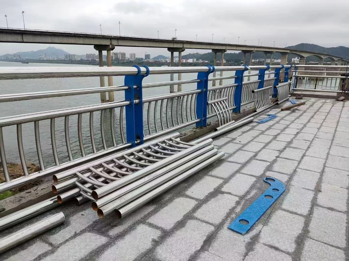 304����ָ��Ϲܻ���